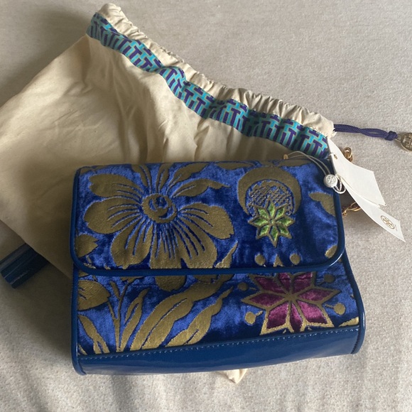 Tory Burch Velvet Cosmos Floral Small Shoulder Bag - Picture 5 of 5
